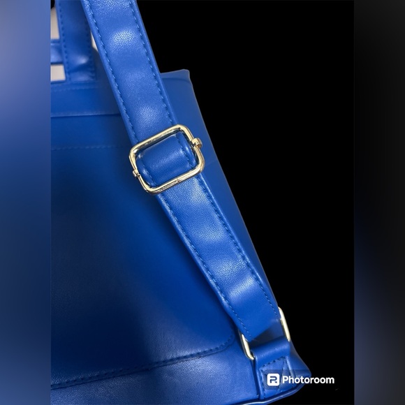 LOVE Blue Adjustable Backpack - Picture 13 of 15